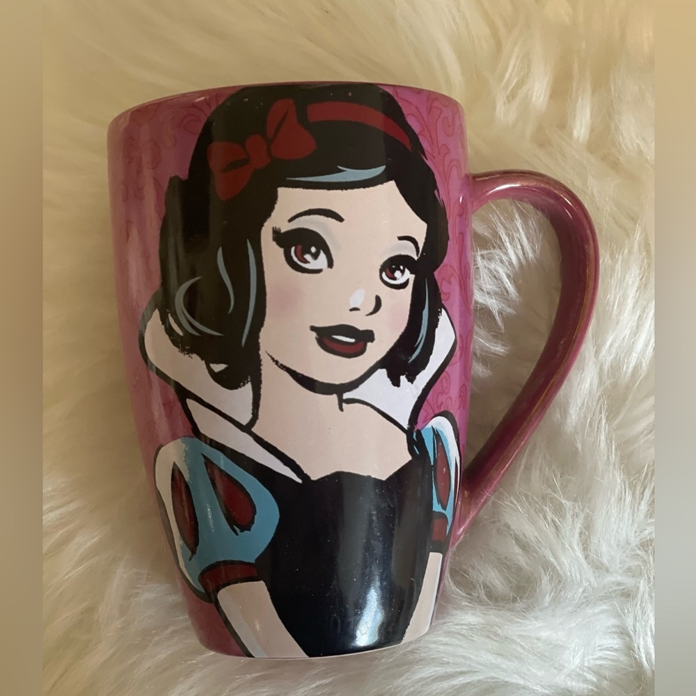 Disney Parks Exclusive Snow White Mornings Mug
